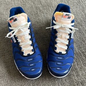 Nike airmax running club shoe